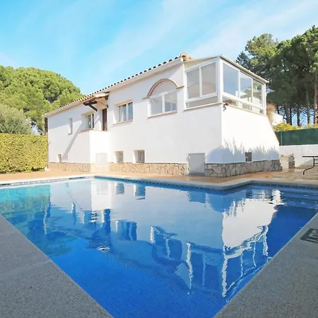 Holiday Joanna Villa